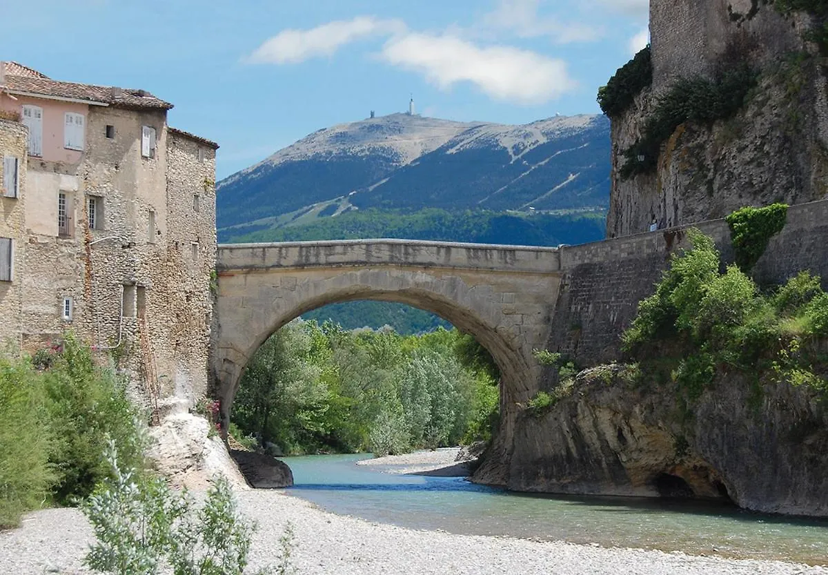 Sur Le Pont Apartment Vaison-la-Romaine