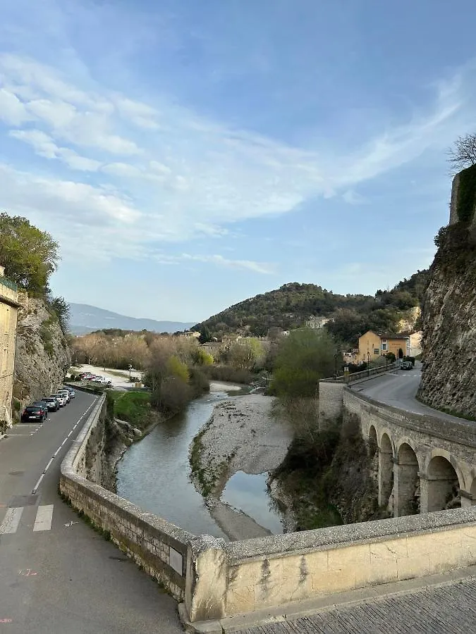 Sur Le Pont Apartment Vaison-la-Romaine